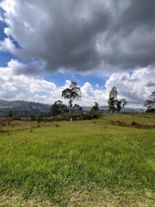 Lote campestre de 855 m² con vista a las montañas en el Alto de Las Palmas