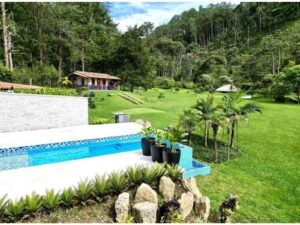 Casa de lujo de 631 m² con vista al lago y campo de golf en Fizebad, El Retiro